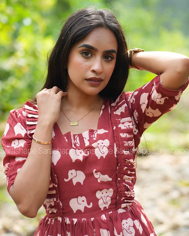 Anjana Mul Cotton Feeding maxi