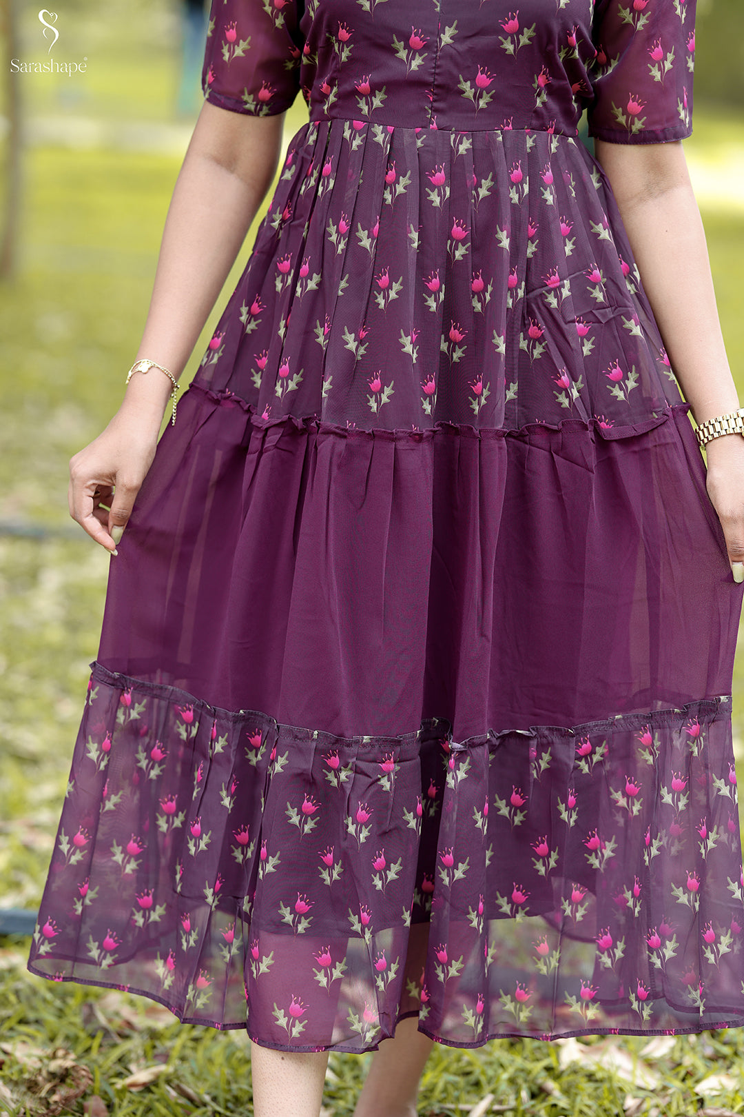 Vinceya georgette dress With Feeding Zip