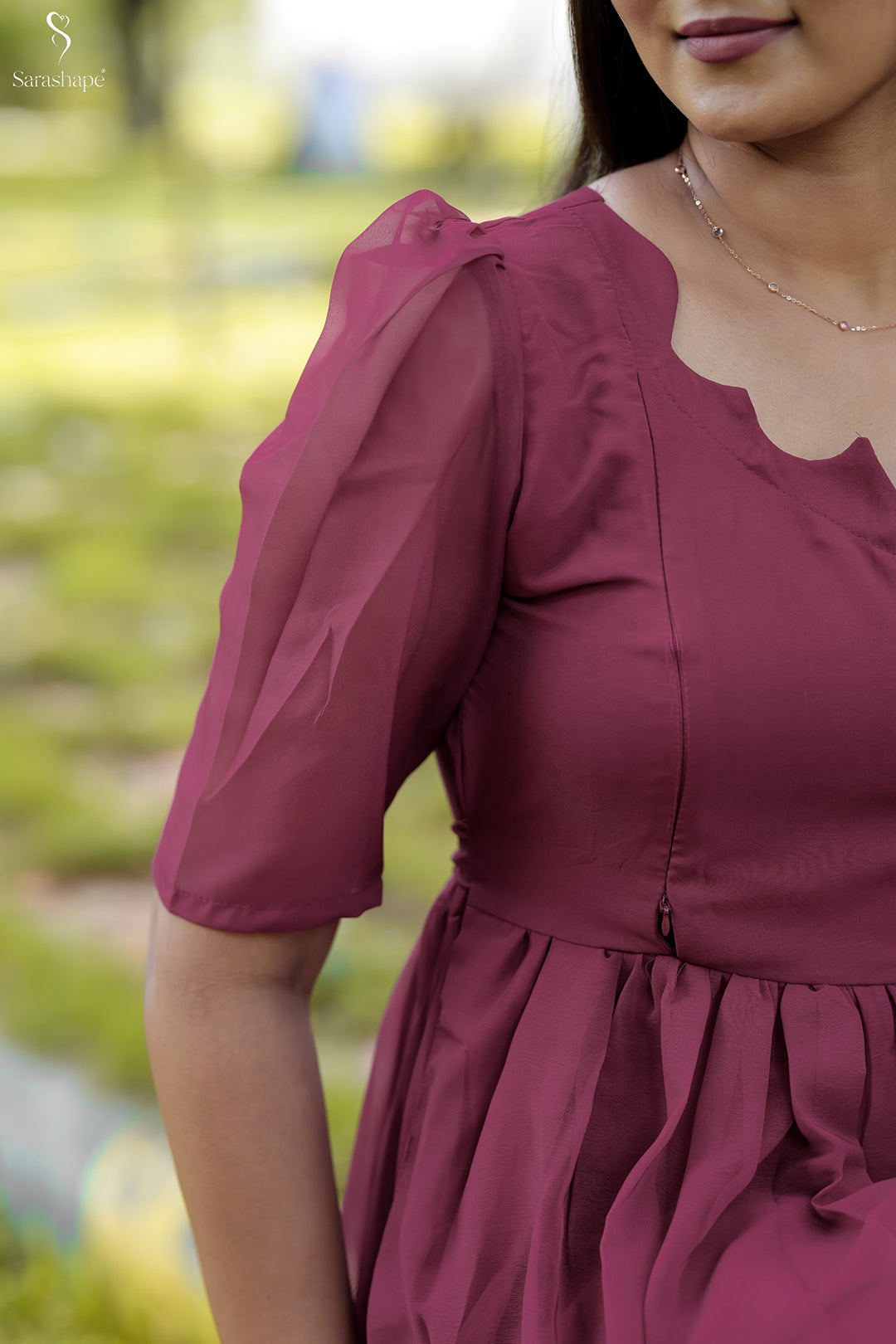 Vizhi F georgette dress With Feeding Zip
