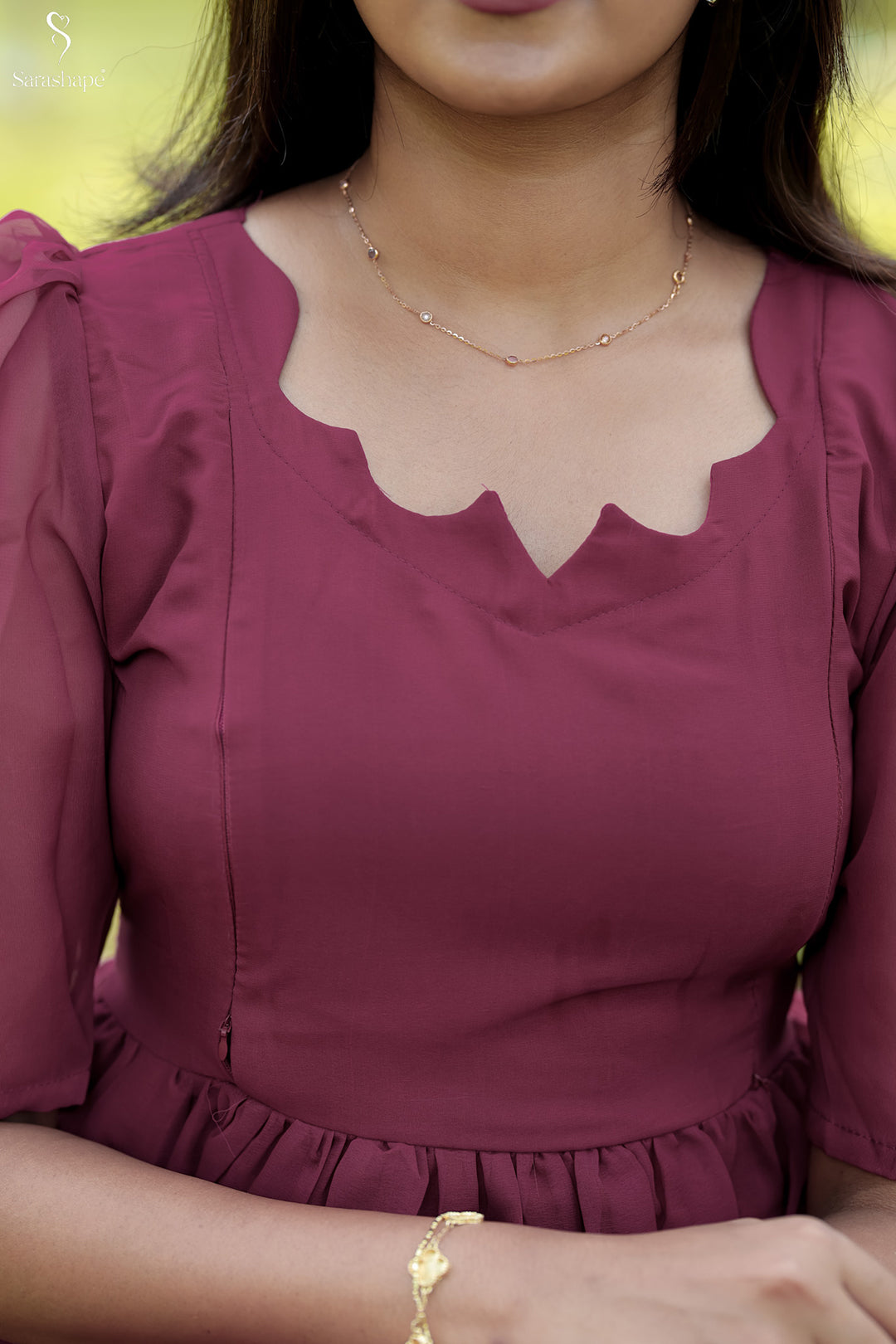 Vizhi F georgette dress With Feeding Zip