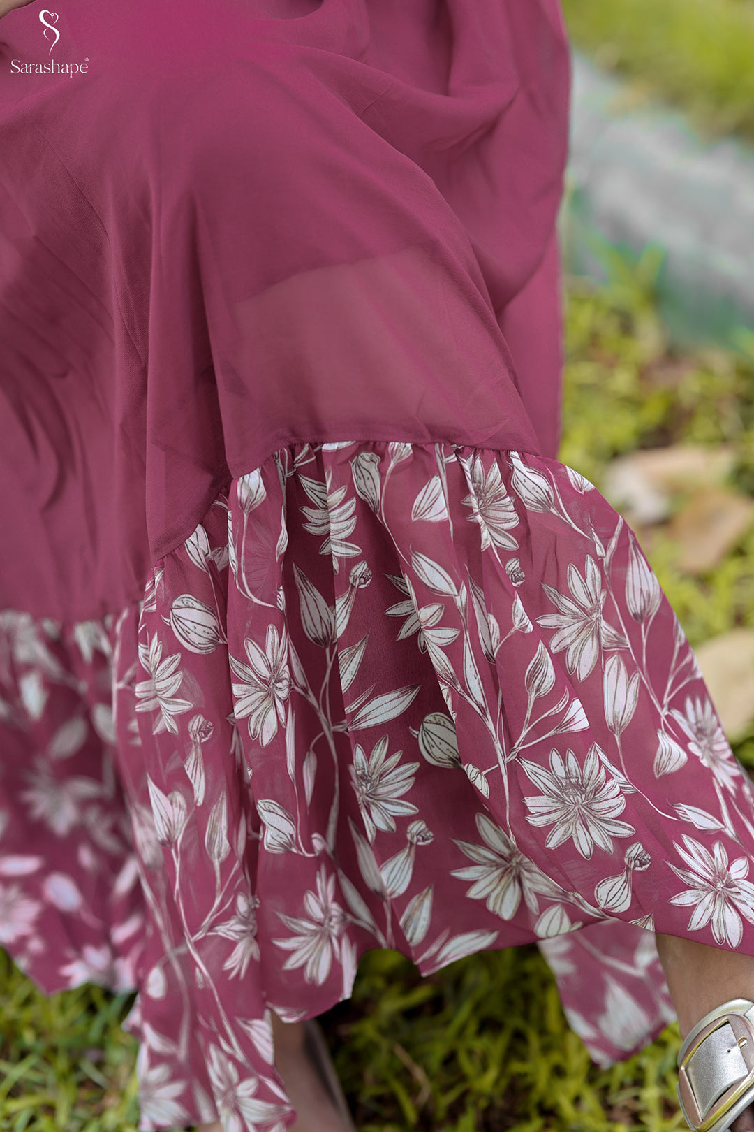 Vizhi F georgette dress With Feeding Zip
