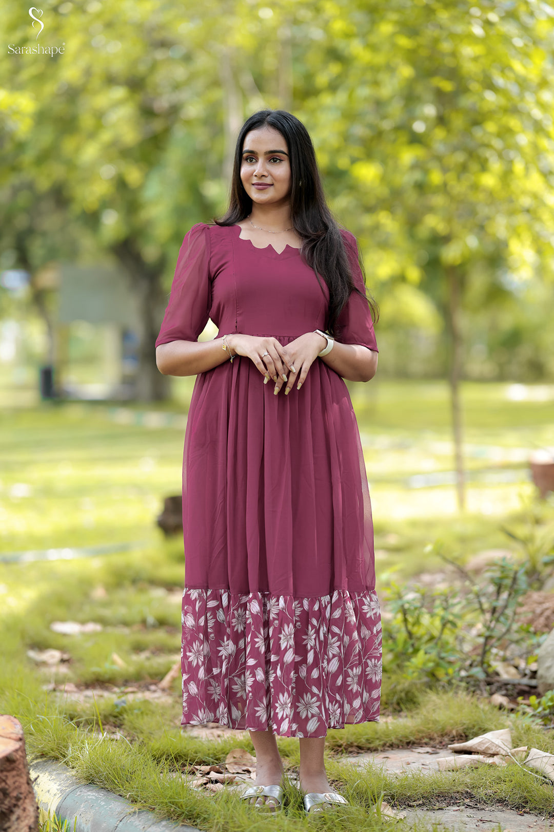Vizhi F georgette dress With Feeding Zip