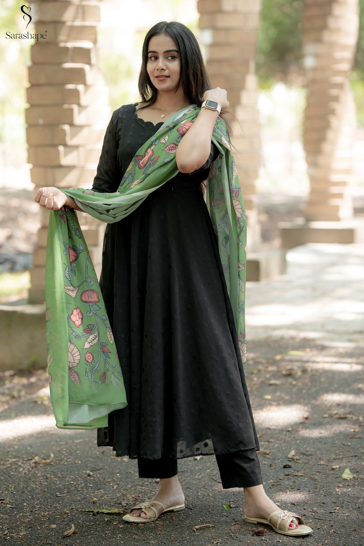 Charulatha Georgette Feeding Maxi With Dupatta