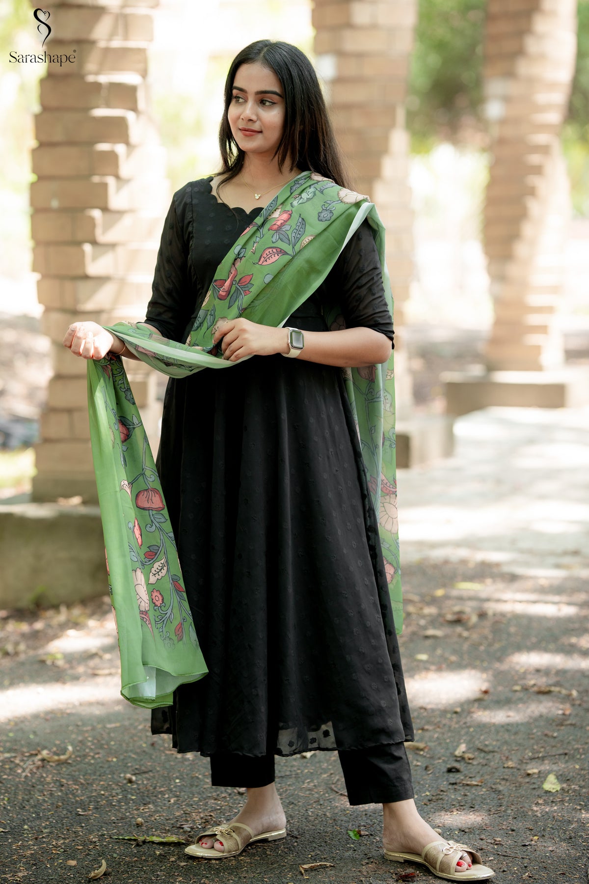 Charulatha Georgette Feeding Maxi With Dupatta