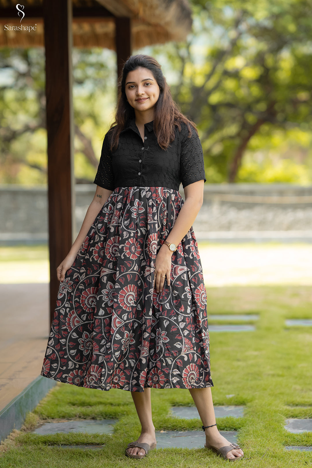 Aarvika  Feeding Hakoba dress With Centre Buttons