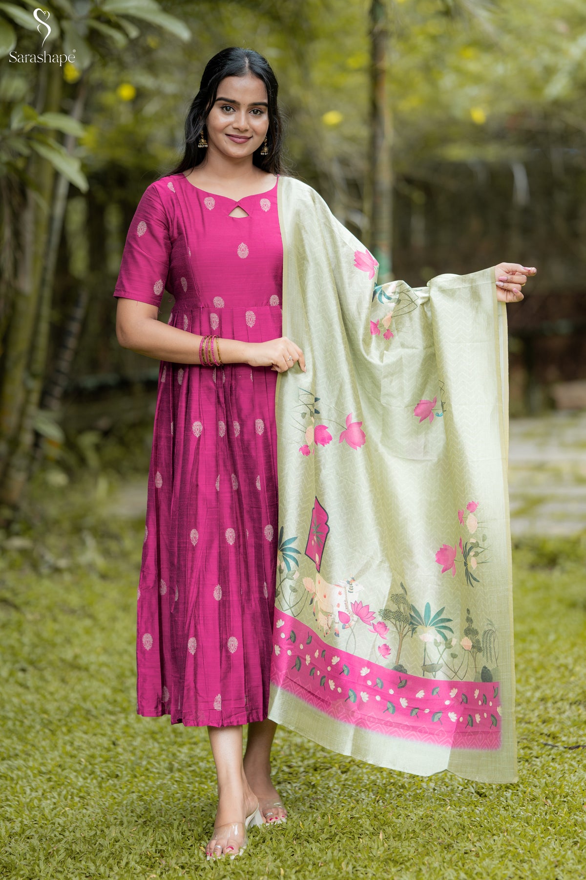 Dheivanai Raw silk Festive Feeding Maxi