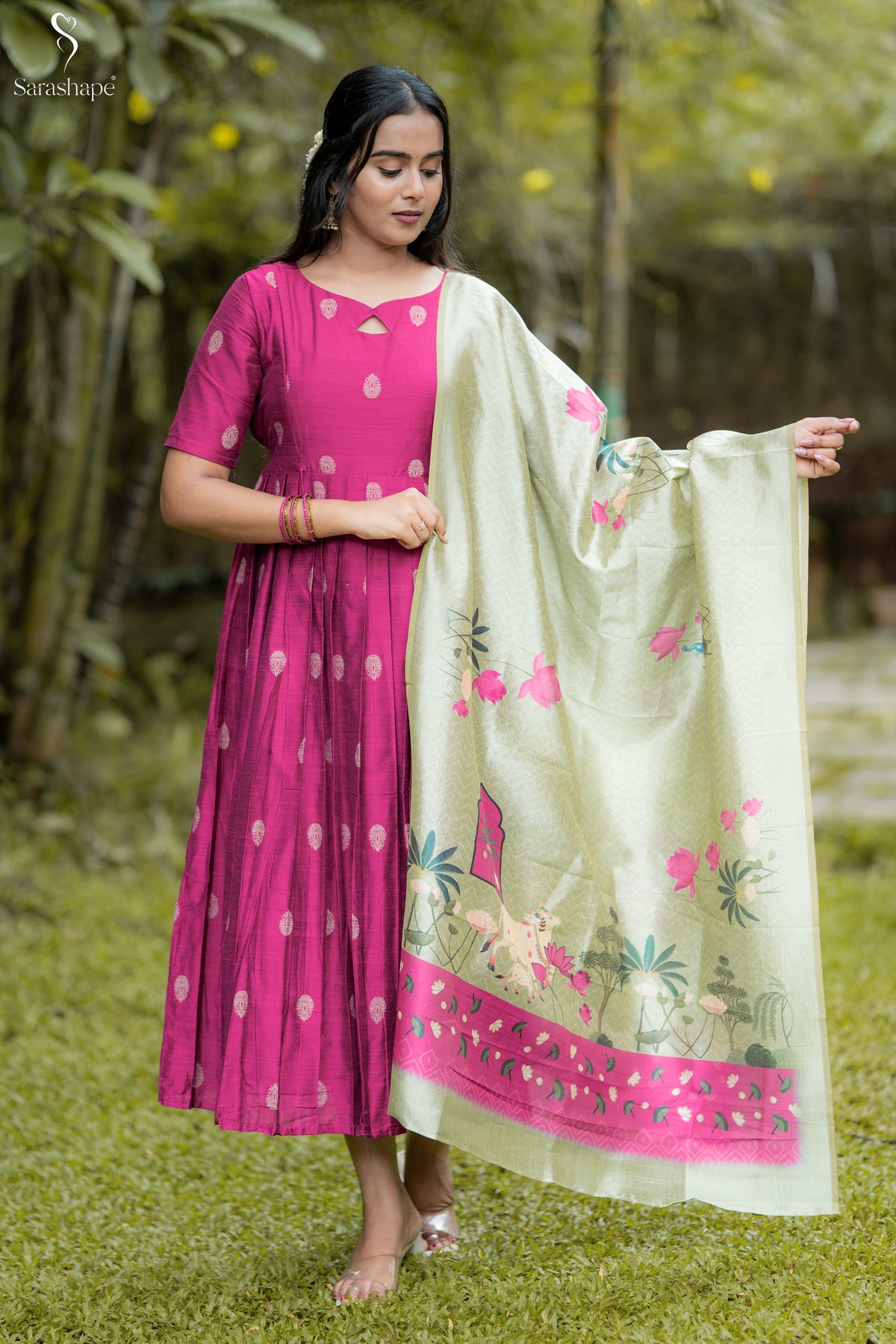 Dheivanai Raw silk Festive Feeding Maxi