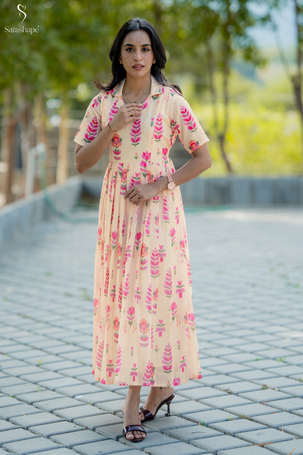 Vasundhra Linen Feeding Maxi