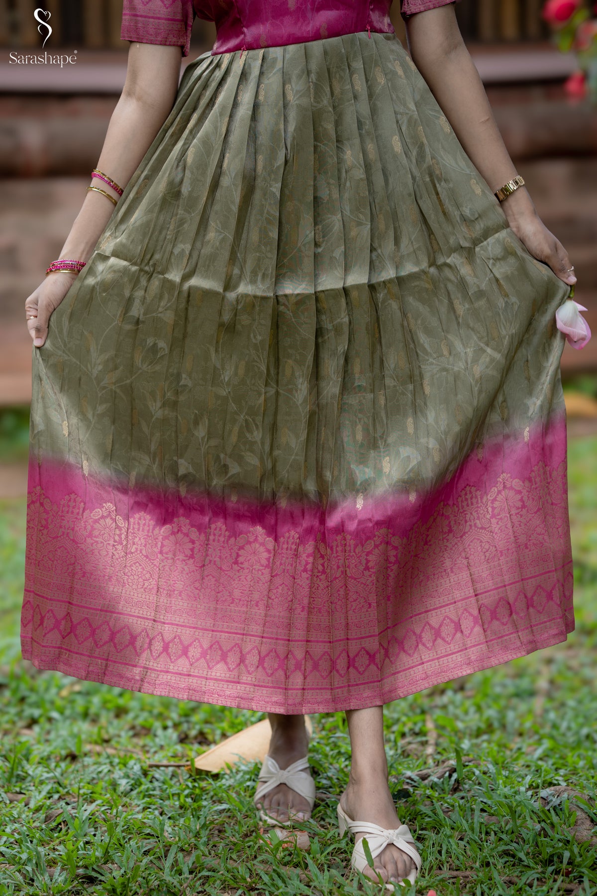 Yaazhisai Butti Silk Festive Feeding Maxi