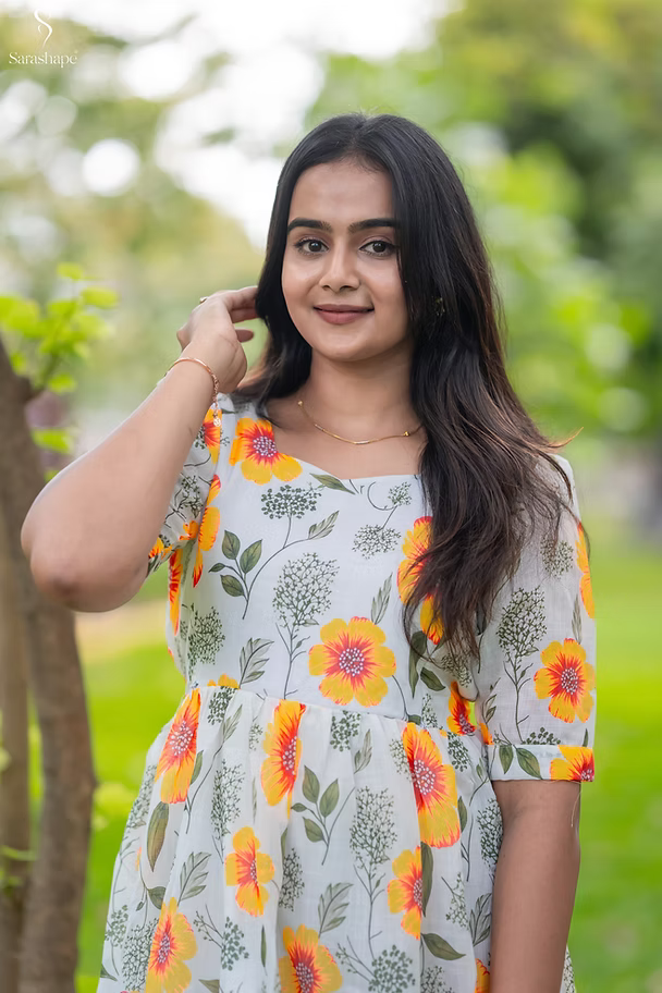 Mozhiyal Feeding Linen dress With Lining & Feeding Zip