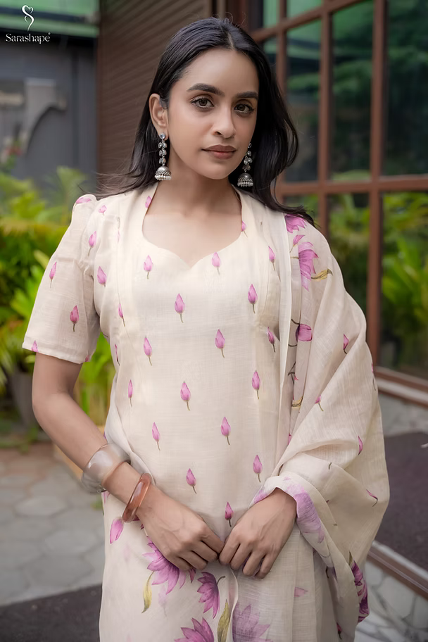Narumugai Linen Feeding Salwar Set (Top & Dupatta)