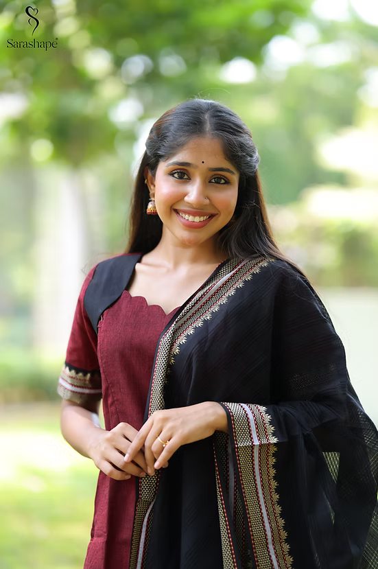 Gargi Mangalgiri Feeding salwar set