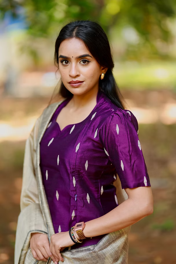 Yutika Raw silk Festive Feeding Salwar Set ( Top & Dupatta)