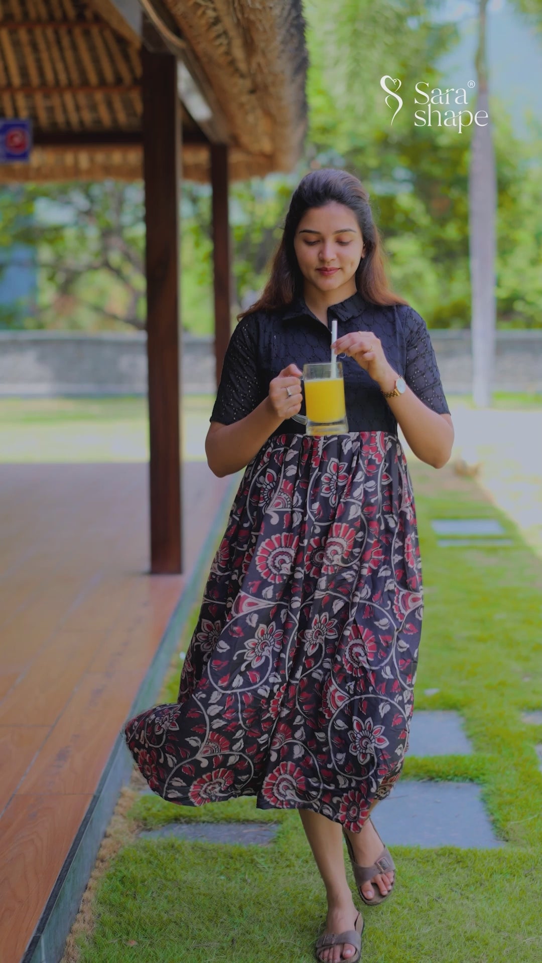 Aarvika  Feeding Hakoba dress With Centre Buttons