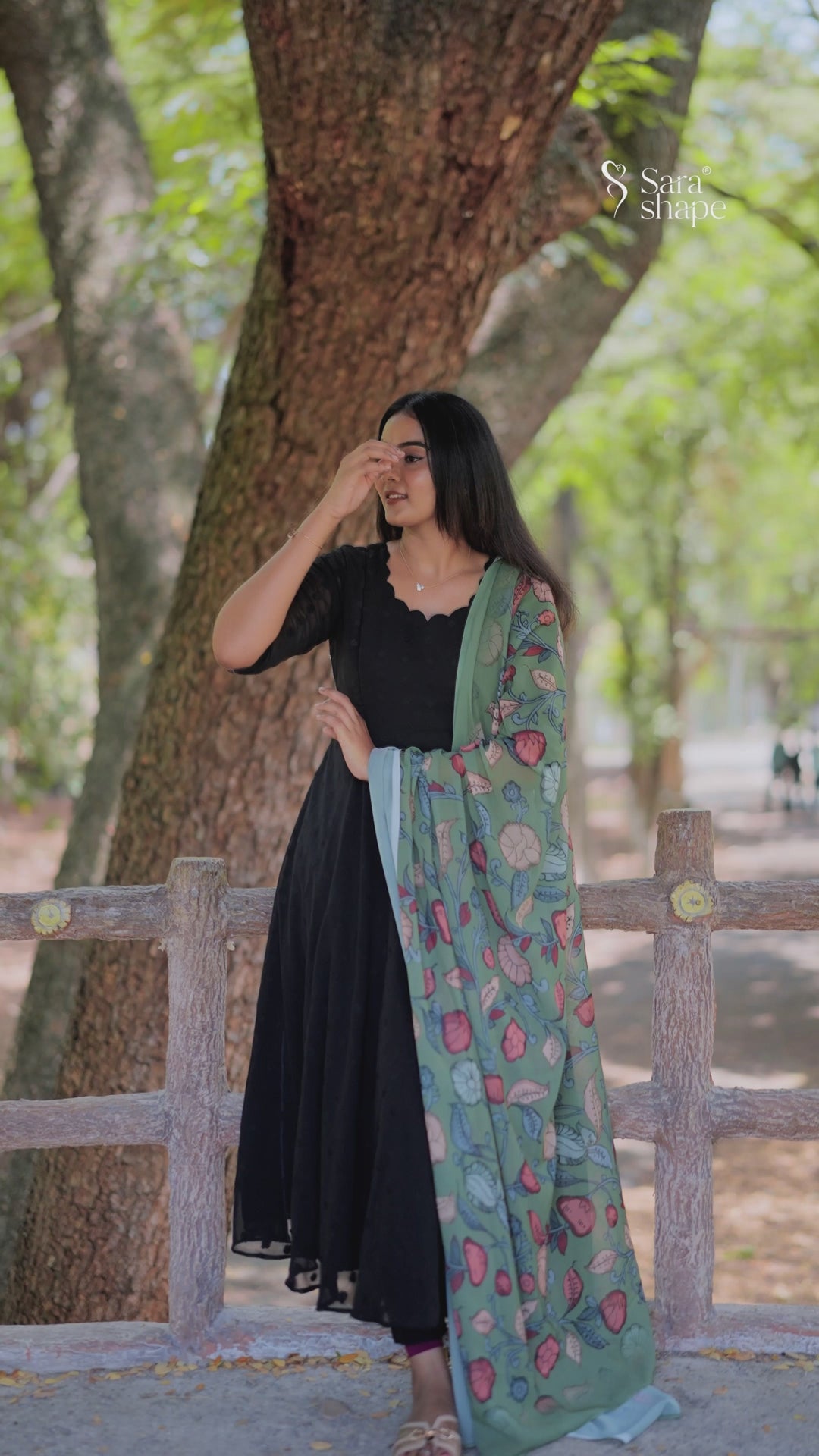 Charulatha Georgette Feeding Maxi With Dupatta